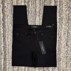 Liverpool Women's Skinny Jeans in Black
